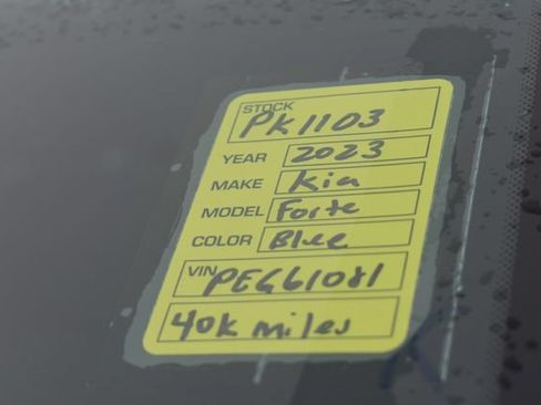 Certified 2023 Kia Forte LXS w/ LXS Technology Package FWD image 30