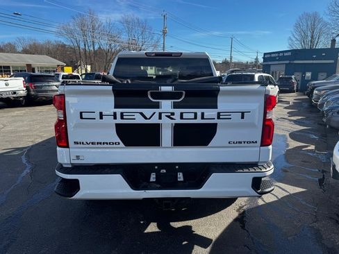 Used 2020 Chevrolet Silverado 1500 Custom w/ Rally Edition AWD/4WD image 5