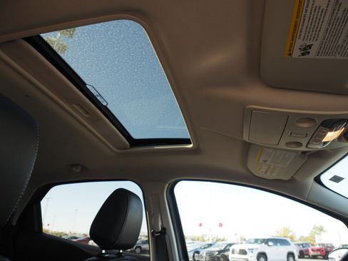 Used 2020 Ford EcoSport SES image 26