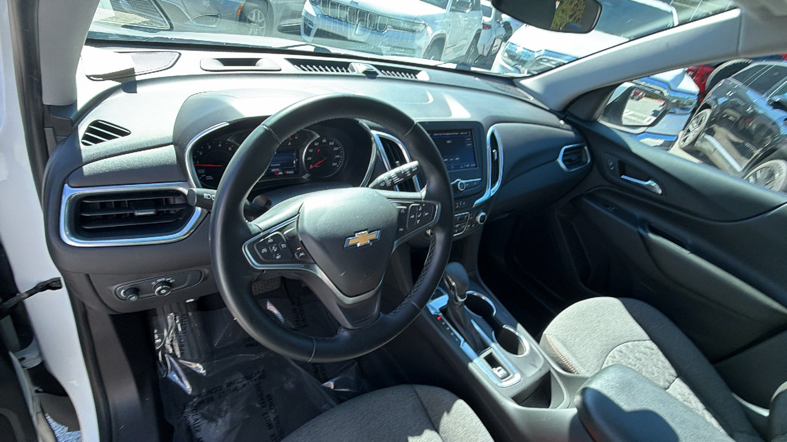 Used 2024 Chevrolet Equinox LT AWD/4WD image 24
