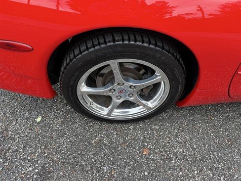 Used 2003 Chevrolet Corvette Convertible w/ Preferred Equipment Group1 image 11