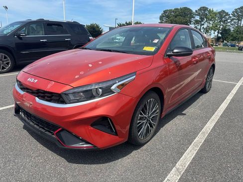 Used 2023 Kia Forte GT-Line FWD image 2