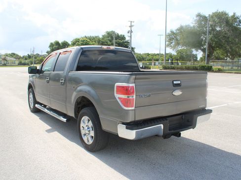 Used 2011 Ford F150 XLT w/ XLT Chrome Pkg RWD image 7