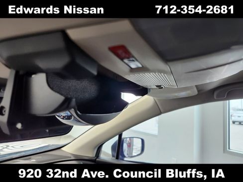 Used 2023 Subaru Ascent Limited image 36