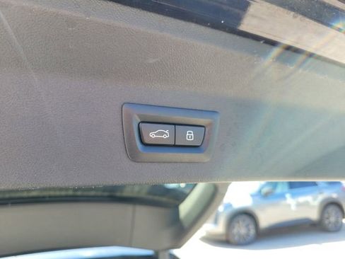 Used 2024 BMW X3 sDrive30i w/ Convenience Package image 9