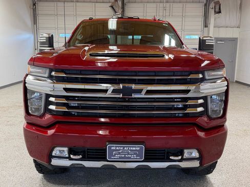 Used 2020 Chevrolet Silverado 2500 High Country AWD/4WD image 3