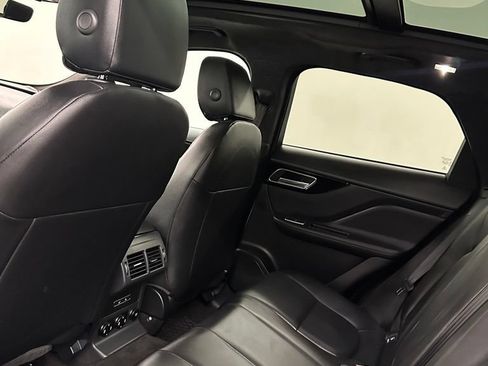 Used 2020 Jaguar F-PACE Premium AWD/4WD image 23