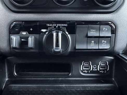 Used 2022 RAM 1500 Big Horn image 13