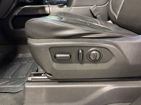 Used 2020 Chevrolet Silverado 1500 LTZ w/ LTZ Plus Package image 29