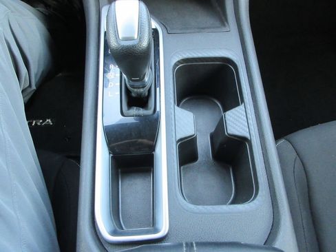 Used 2023 Nissan Sentra SV image 27