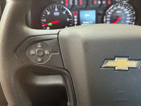 Used 2018 Chevrolet Silverado 1500 Custom w/ Custom Convenience Package RWD image 29
