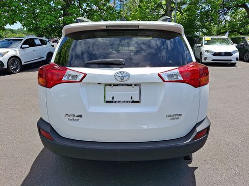 Used 2015 Toyota RAV4 Limited w/ Technology Package AWD/4WD image 5
