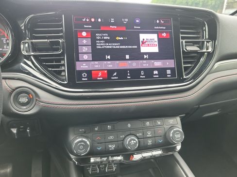 Used 2022 Dodge Durango R/T w/ Blacktop Package AWD/4WD image 31