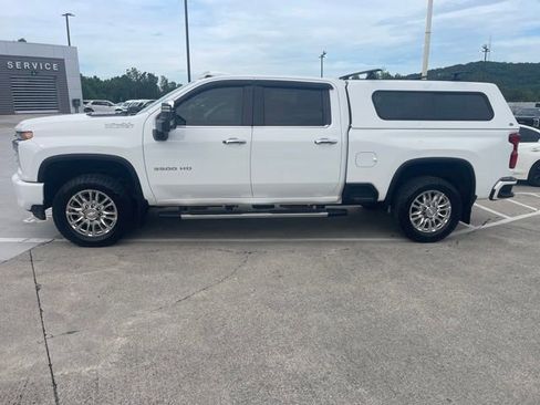 Used 2020 Chevrolet Silverado 3500 High Country w/ Z71 Off-Road Package AWD/4WD image 6