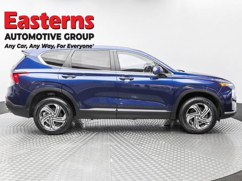 Used 2022 Hyundai Santa Fe SE image 4