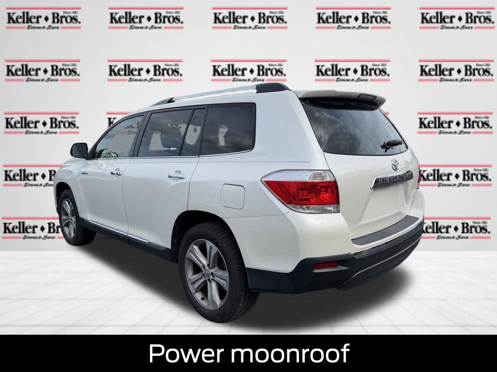 Used 2012 Toyota Highlander Limited w/ Tow Pkg AWD/4WD image 5