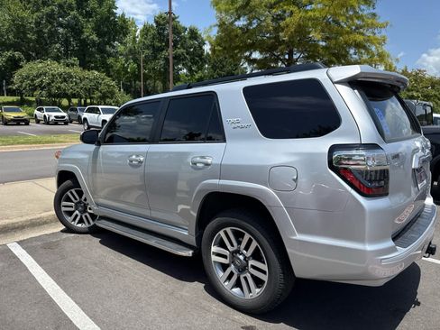 Used 2023 Toyota 4Runner TRD Sport AWD/4WD image 4