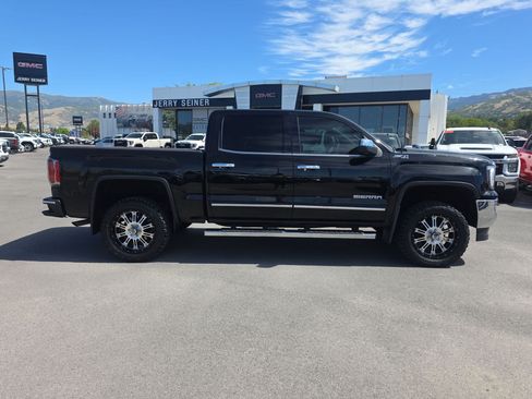 Certified 2017 GMC Sierra 1500 SLT w/ SLT Premium Package AWD/4WD image 7