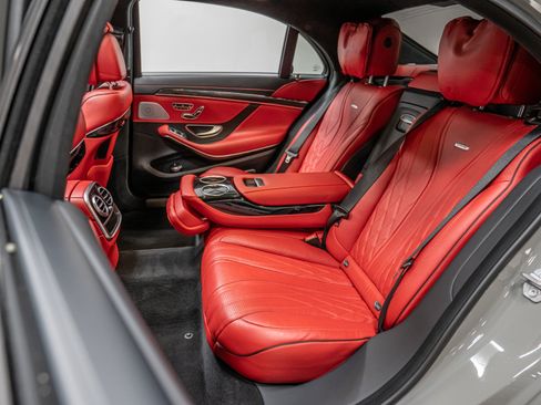 Used 2020 Mercedes-Benz S 63 AMG 4MATIC Sedan w/ Warmth & Comfort Package image 28