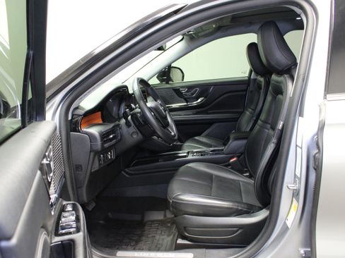Used 2022 Lincoln Corsair Grand Touring AWD/4WD image 18