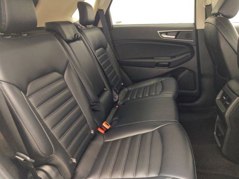 Used 2024 Ford Edge SEL image 19