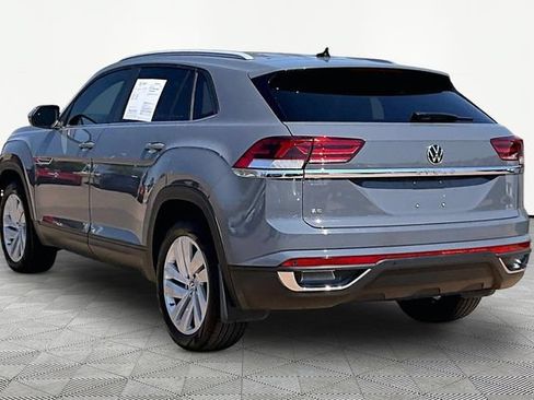 Used 2021 Volkswagen Atlas Cross Sport SE FWD image 12