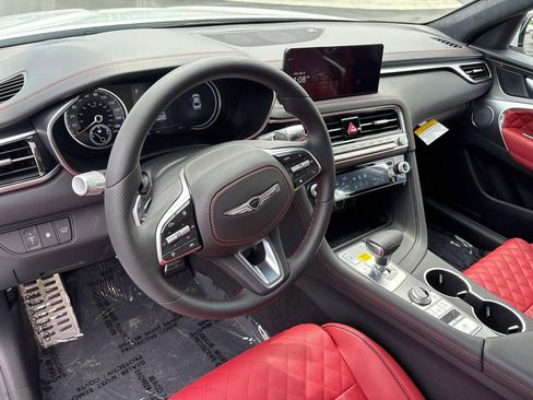 Used 2025 Genesis G70 3.3T Advanced w/ Sport Prestige Package image 14