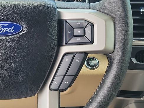 Certified 2017 Ford F150 Lariat w/ Equipment Group 502A Luxury RWD image 27
