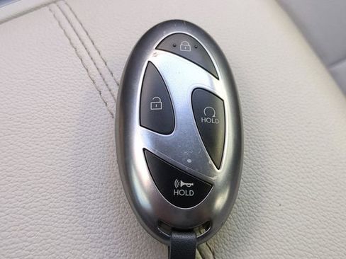 Certified 2025 Hyundai Tucson SE image 33