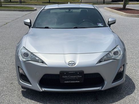 Used 2016 Scion FR-S RWD image 3