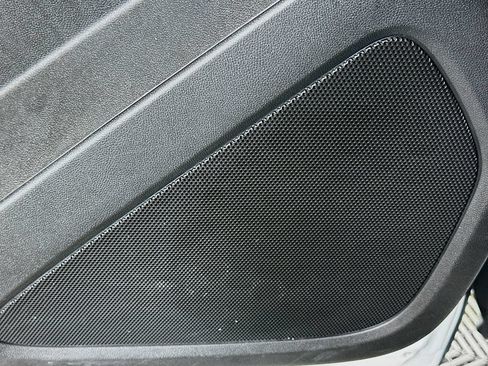 Used 2022 Chevrolet Equinox LT FWD image 18