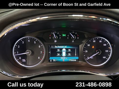 Used 2018 Buick Encore Essence w/ Experience Buick Package AWD/4WD image 23