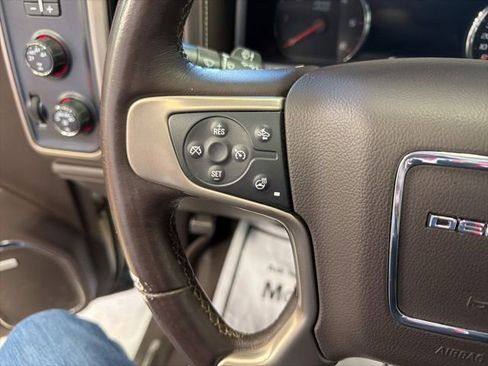 Used 2016 GMC Sierra 1500 Denali w/ Denali Ultimate Package AWD/4WD image 20