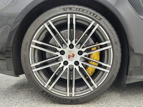 Used 2014 Porsche 911 Turbo S image 14