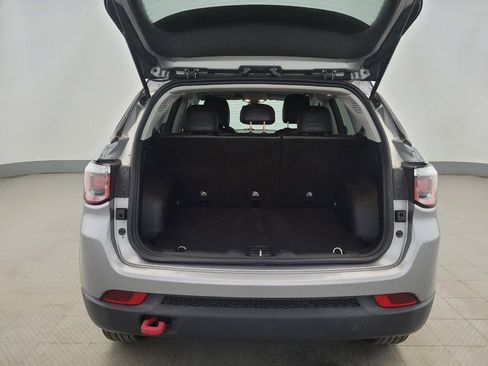 Used 2019 Jeep Compass Trailhawk AWD/4WD image 29