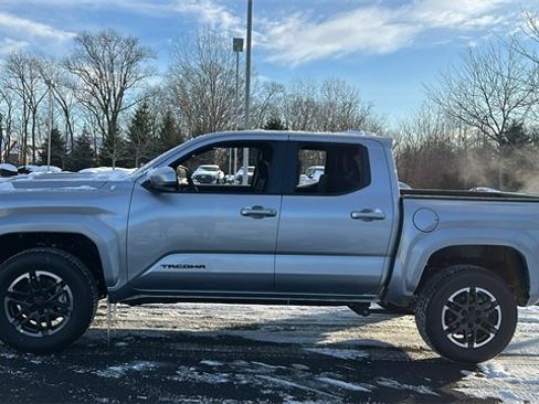 New 2026 Toyota Tacoma TRD Sport image 4