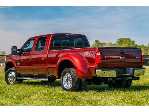 Used 2016 Ford F350 Lariat w/ Lariat Ultimate Package image 7