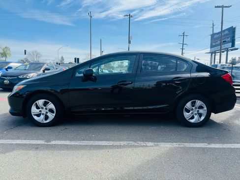 Used 2012 Honda Civic LX image 8