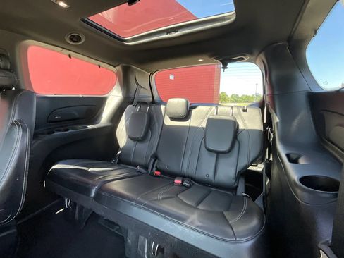 Used 2018 Chrysler Pacifica Touring-L Plus w/ Advanced Safetytec Group FWD image 13