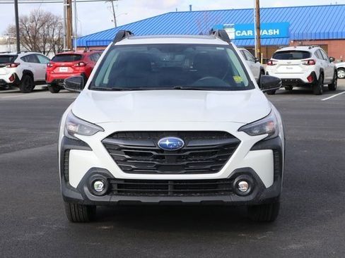 Used 2025 Subaru Outback Premium w/ Popular Package #1A image 8