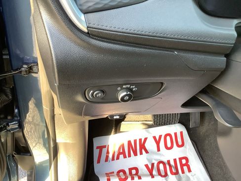 Used 2024 Buick Encore GX Preferred image 12