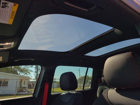 Certified 2025 Mercedes-Benz GLB 35 AMG 4MATIC image 35