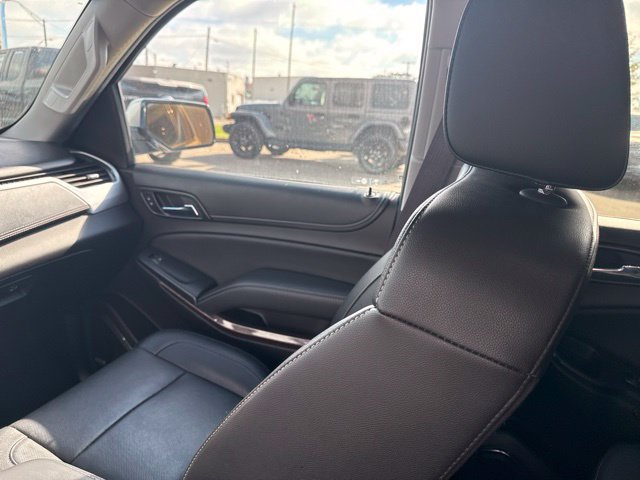 Used 2017 GMC Yukon SLT AWD/4WD image 18