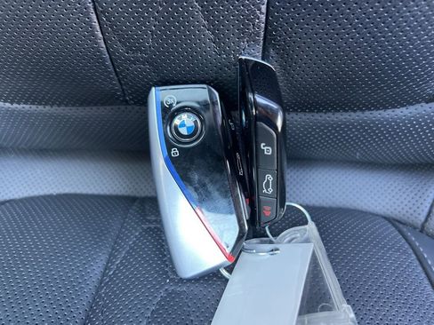 Used 2024 BMW X5 xDrive40i w/ Executive Package image 32