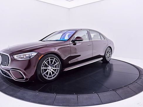 Used 2024 Mercedes-Benz S 63 AMG S image 10