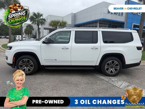 Used 2024 Jeep Wagoneer L Series II image 7