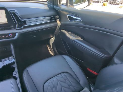 Used 2024 Kia Sportage X-Line AWD/4WD image 15