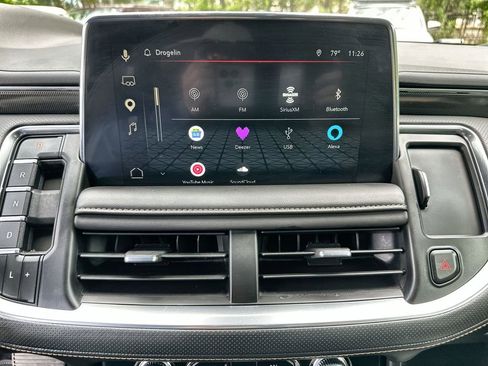 Certified 2024 GMC Yukon AT4 w/ Technology Package AWD/4WD image 13