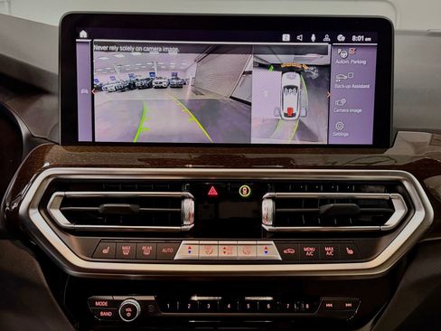 Used 2023 BMW X4 xDrive30i w/ Parking Assistance Package AWD/4WD image 33