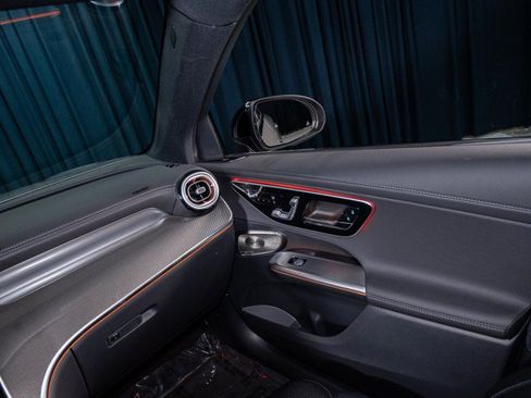 New 2026 Mercedes-Benz GLC 300 image 23